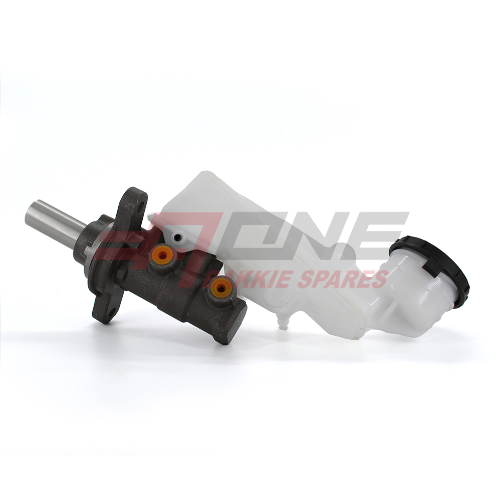 Brake Master Cylinder Isuzu for ISUZU KB240 LWB/DC — view 2